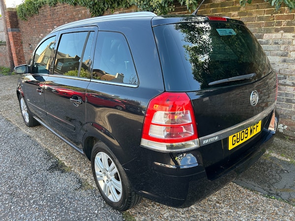 Used Vauxhall Zafira 2009 for sale - 76171053: Photo 4