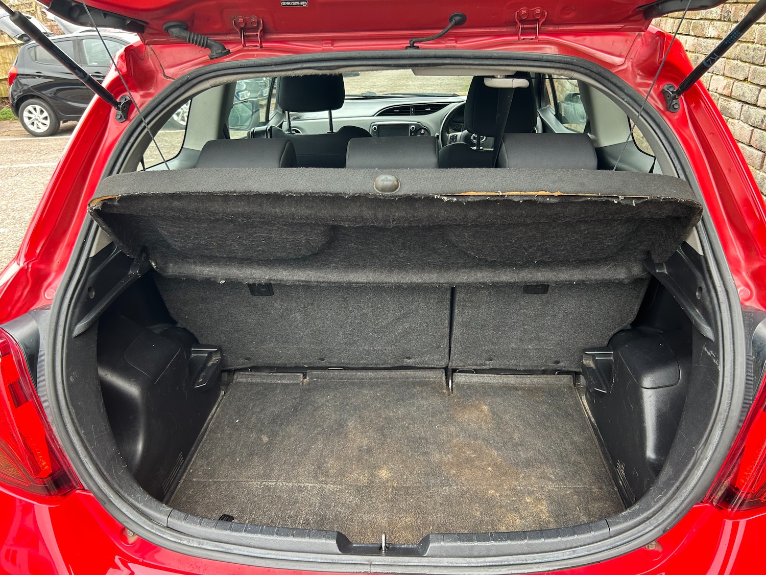 Used Toyota Yaris 2015 for sale - 77620378: Photo 18