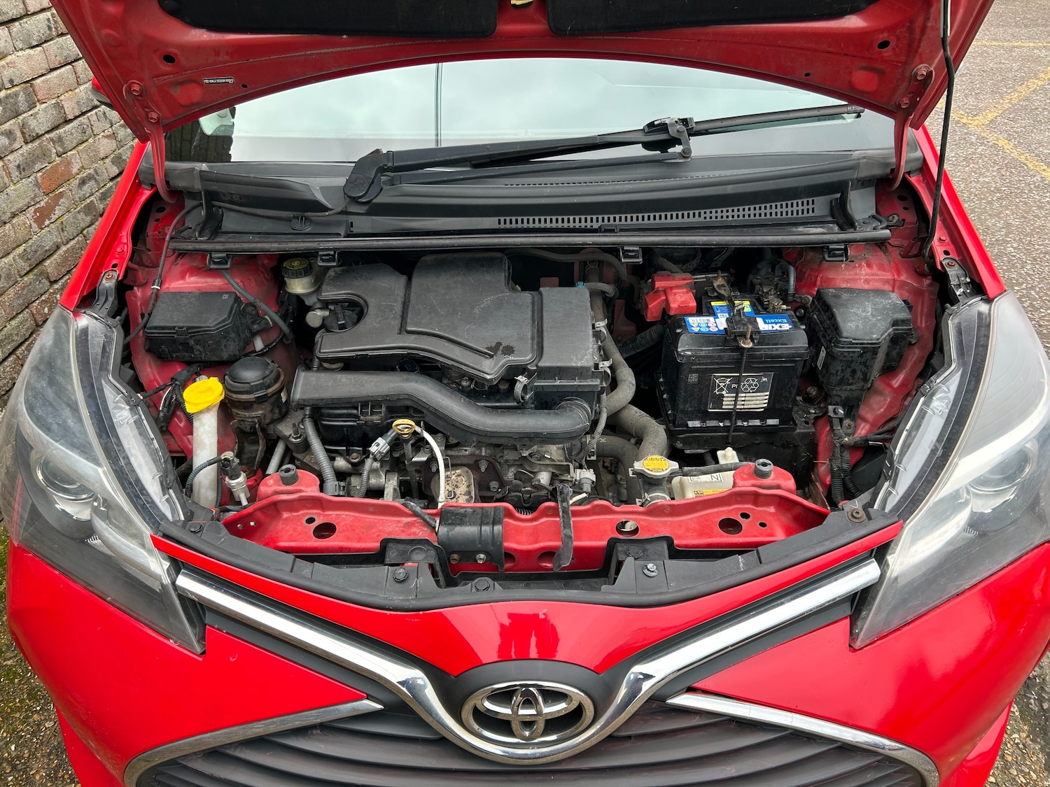 Used Toyota Yaris 2015 for sale - 77620378: Photo 19