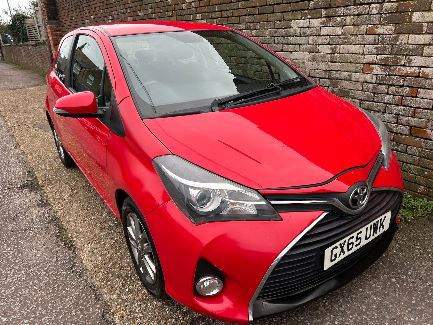 Used Toyota Yaris 2015 for sale - 77620378: Photo 8