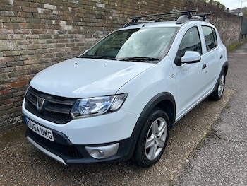 Used Dacia Sandero Stepway 2014 for sale - 78257956: Photo