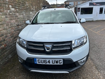 Used Dacia Sandero Stepway 2014 for sale - 78257956: Photo
