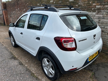 Used Dacia Sandero Stepway 2014 for sale - 78257956: Photo