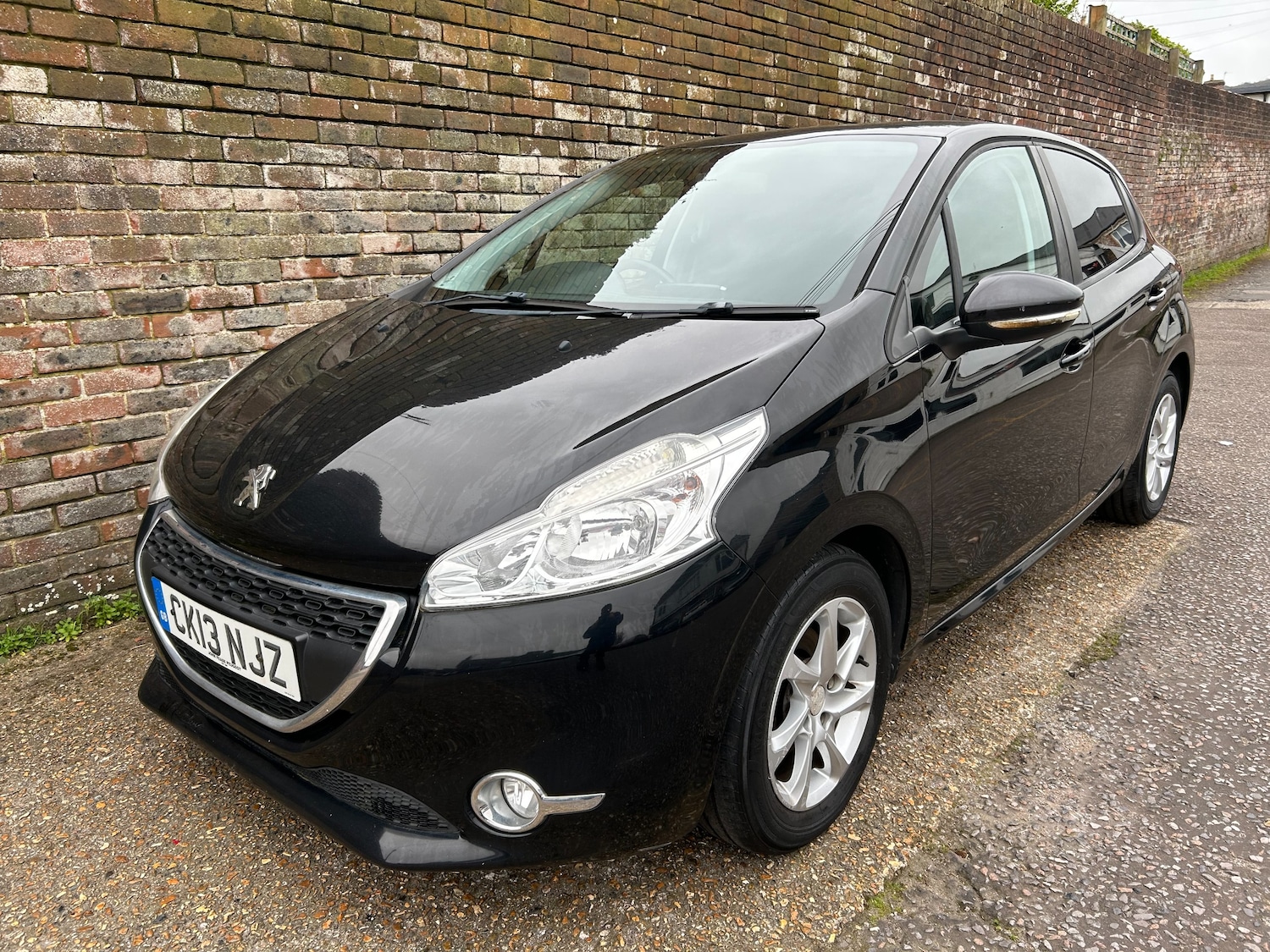 Used Peugeot 208 2013 for sale - 78003607: Photo 1