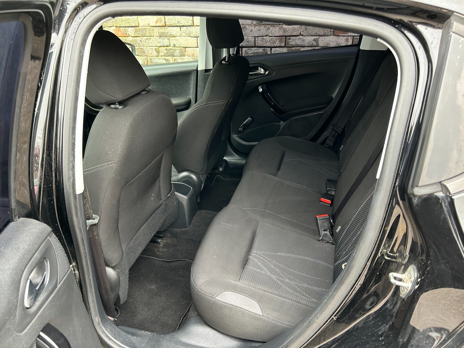 Used Peugeot 208 2013 for sale - 78003607: Photo 16