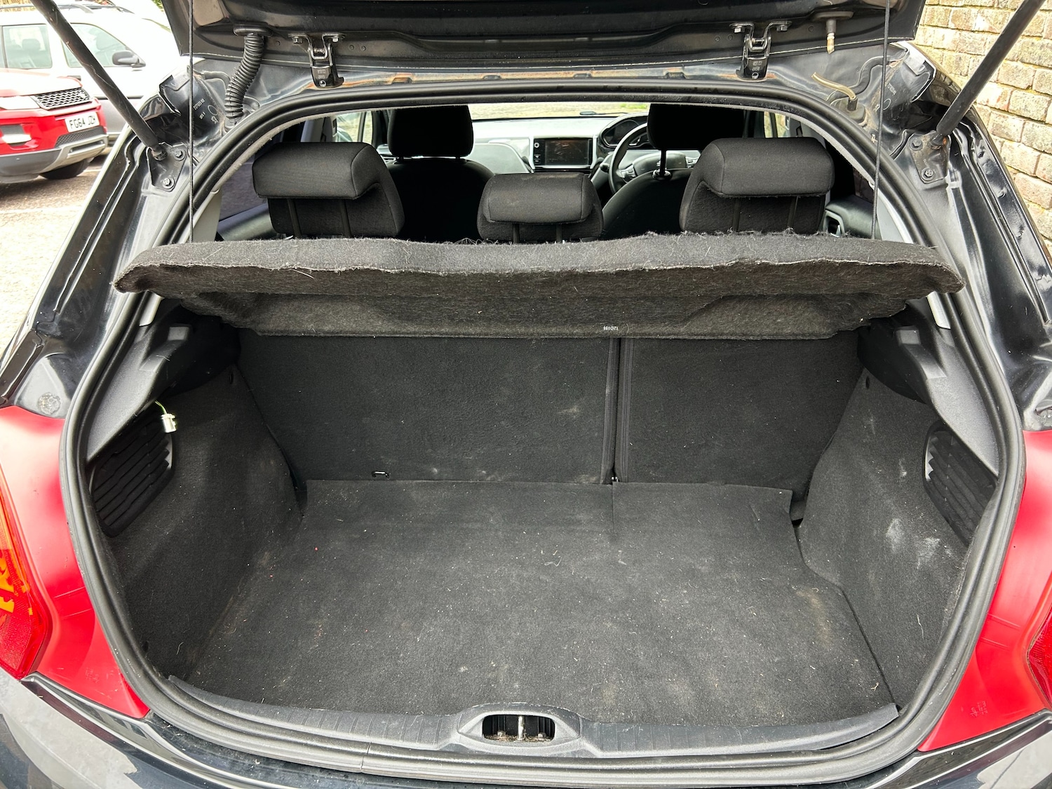 Used Peugeot 208 2013 for sale - 78003607: Photo 18