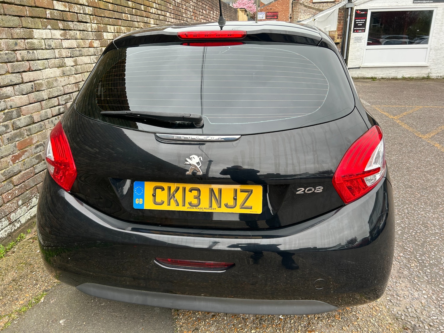 Used Peugeot 208 2013 for sale - 78003607: Photo 5