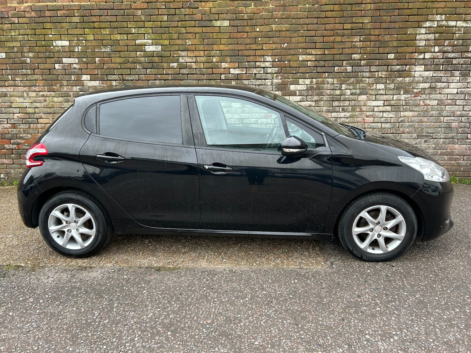 Used Peugeot 208 2013 for sale - 78003607: Photo 7