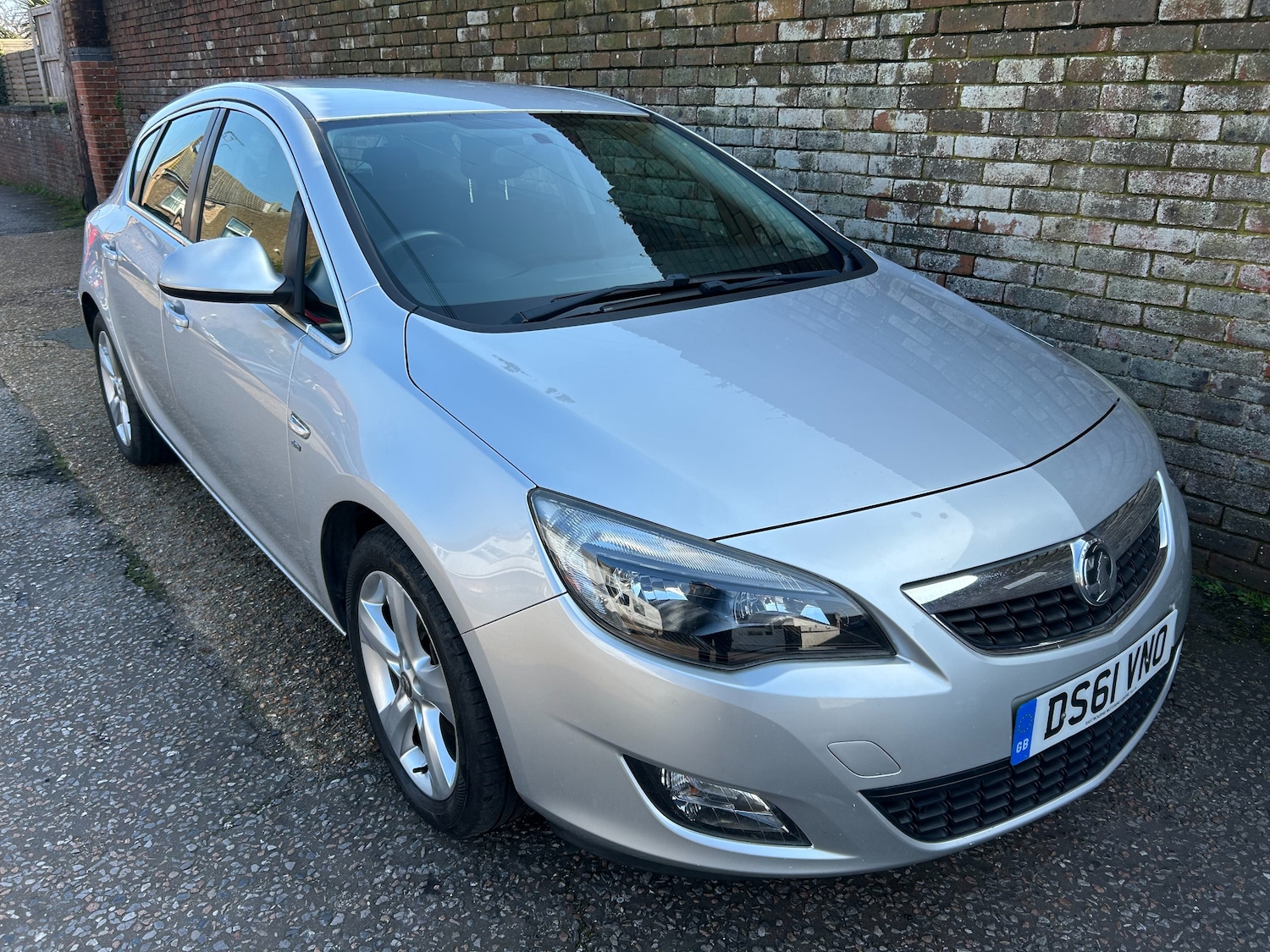 Used Vauxhall Astra 2011 for sale - 77747420: Photo 8