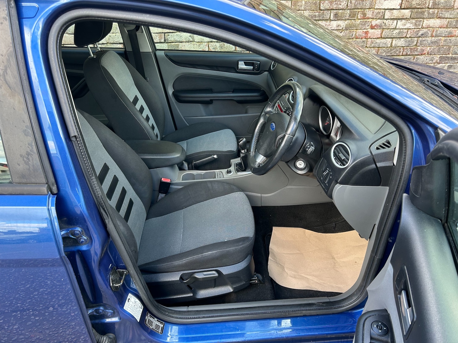 Used Ford Focus 2009 for sale - 78015970: Photo 11