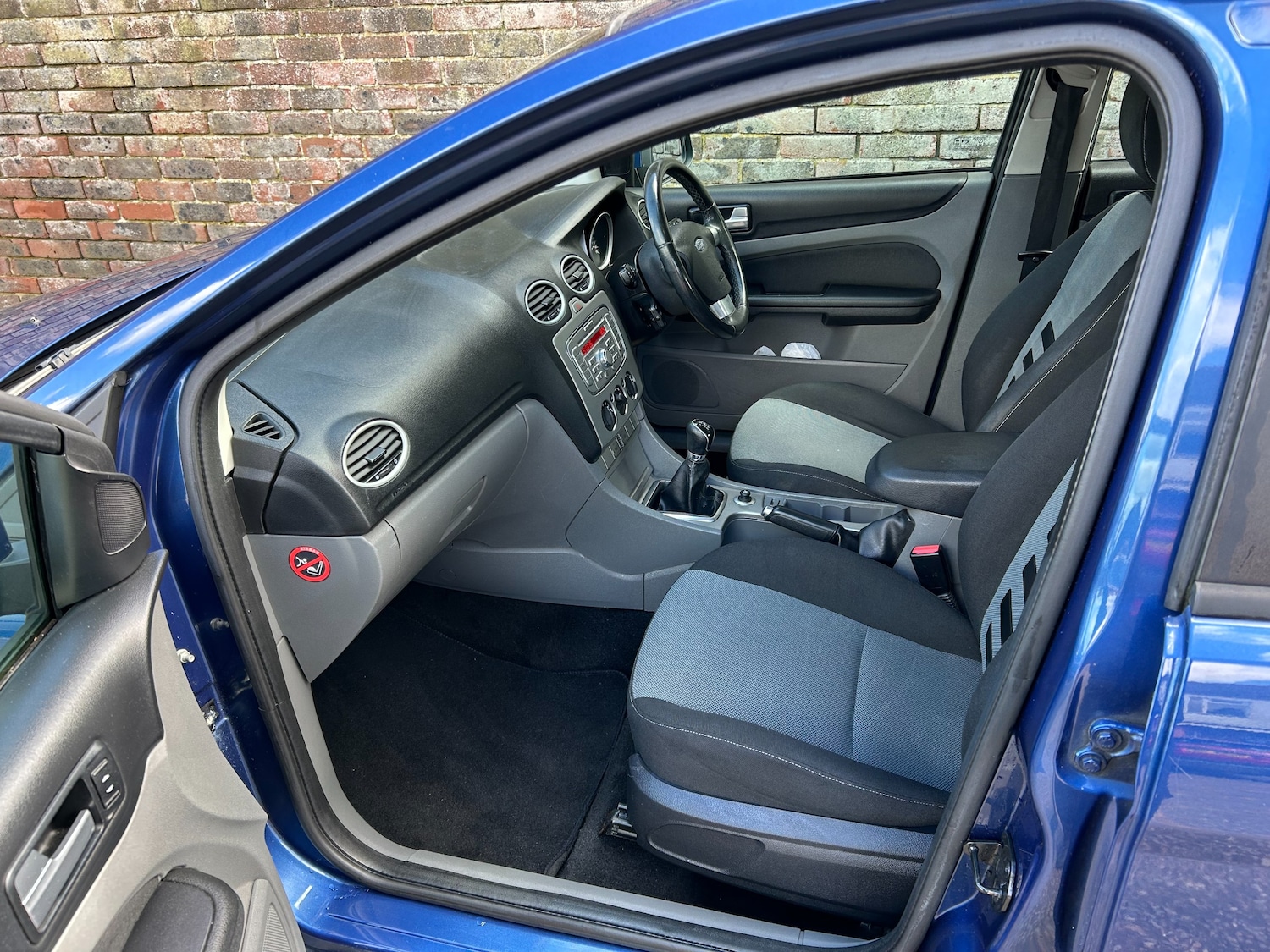 Used Ford Focus 2009 for sale - 78015970: Photo 12