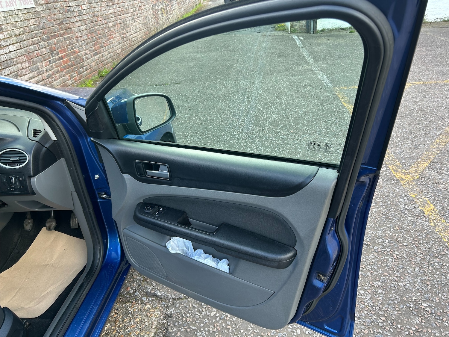 Used Ford Focus 2009 for sale - 78015970: Photo 9