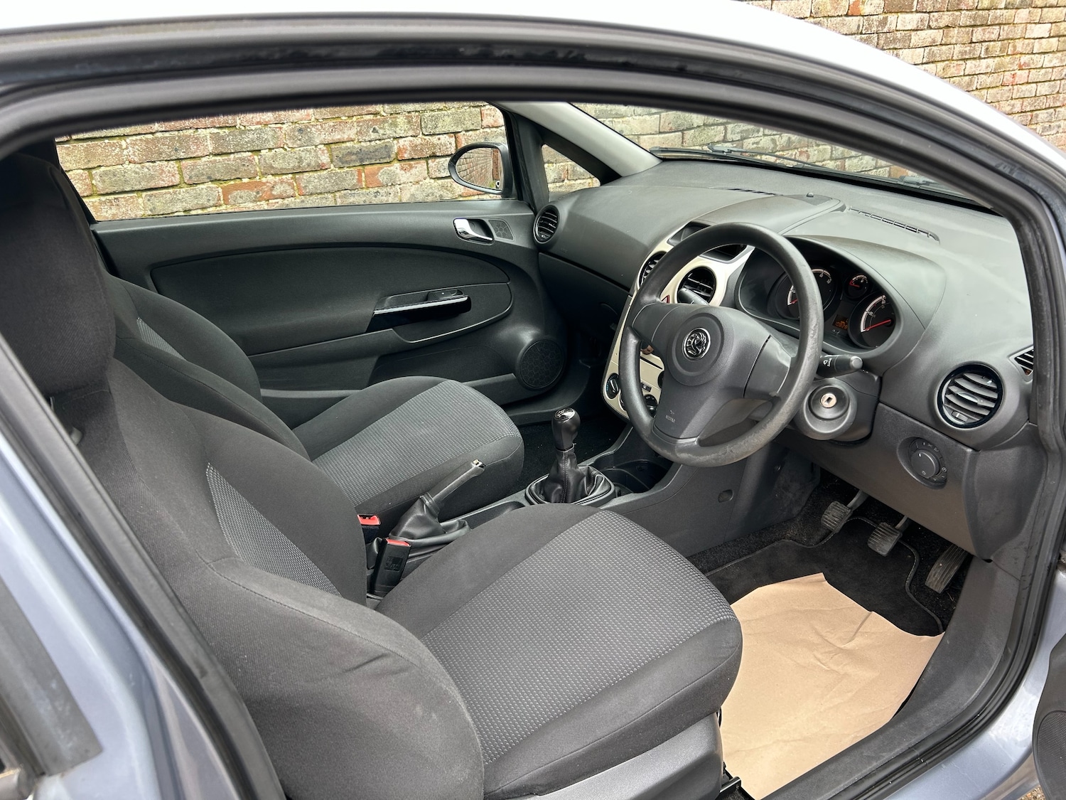 Used Vauxhall Corsa 2009 for sale - 77849096: Photo 10