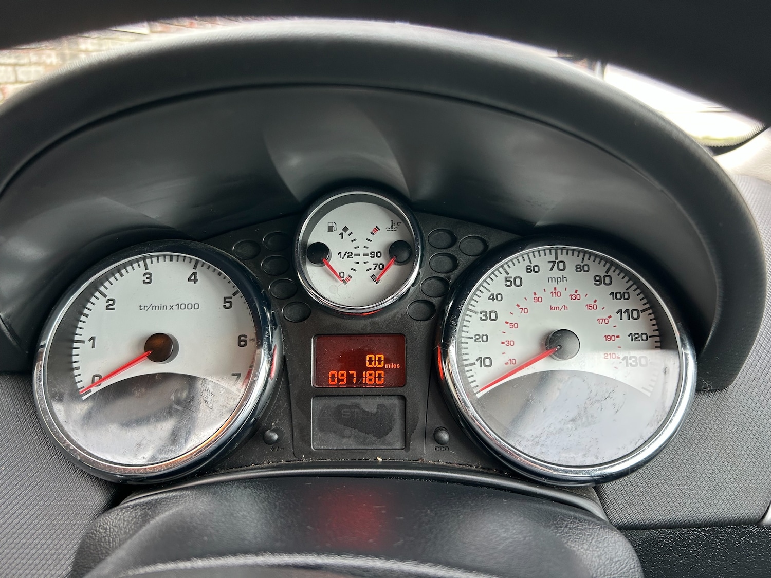 Used Peugeot 207 2009 for sale - 76922697: Photo 14