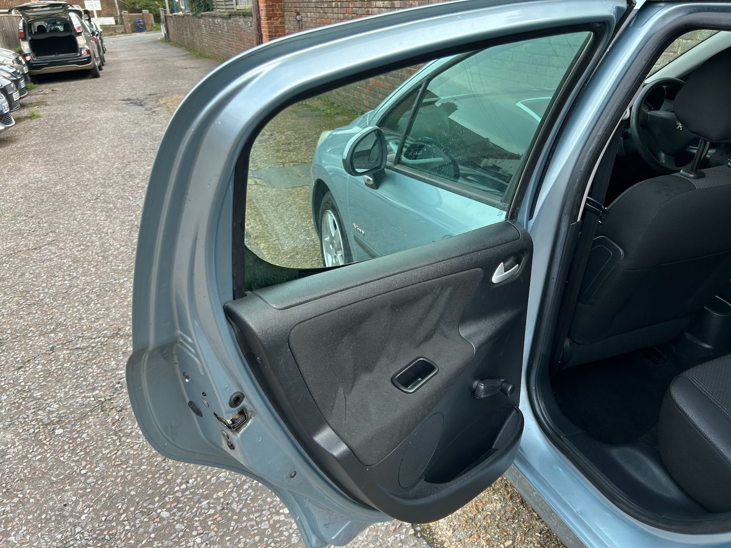 Used Peugeot 207 2009 for sale - 76922697: Photo 15