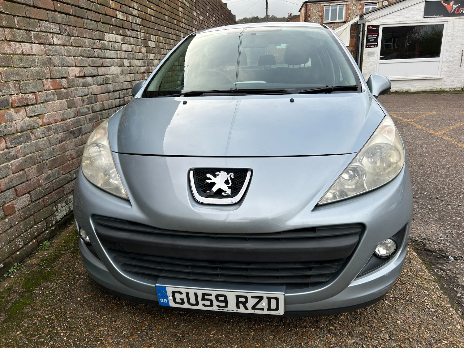 Used Peugeot 207 2009 for sale - 76922697: Photo 2