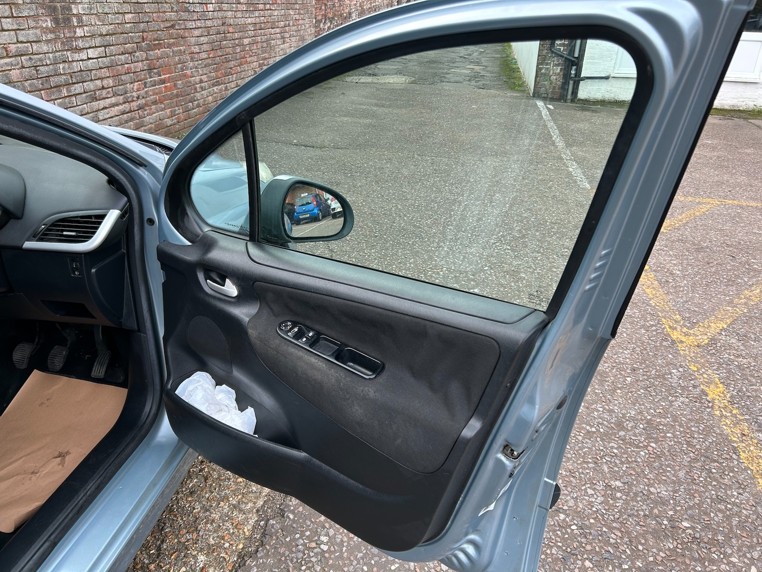 Used Peugeot 207 2009 for sale - 76922697: Photo 9