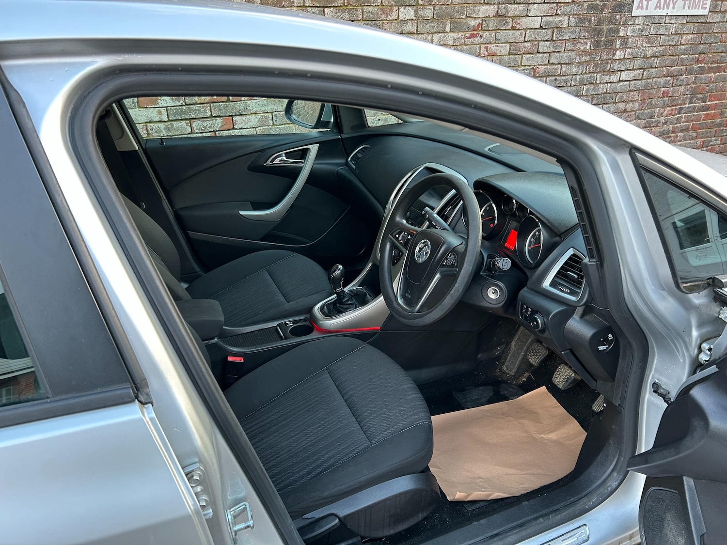 Used Vauxhall Astra 2011 for sale - 76641620: Photo 10