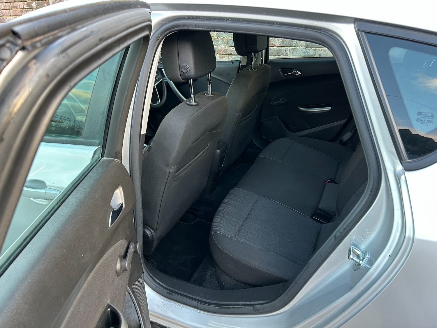 Used Vauxhall Astra 2011 for sale - 76641620: Photo 16