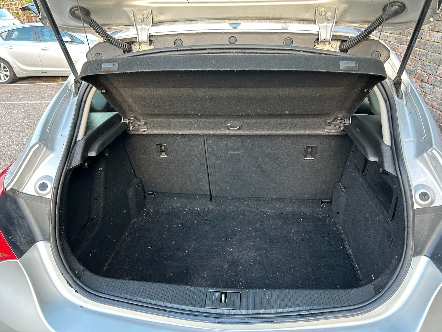 Used Vauxhall Astra 2011 for sale - 76641620: Photo 18