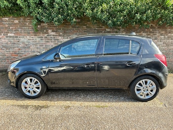 Used Vauxhall Corsa 2010 for sale - 75793123: Photo
