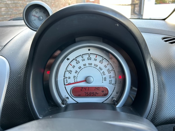 Used Vauxhall Agila 2009 for sale - 76236852: Photo 14
