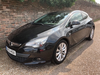 2013 (13) - 1.4T 16V 140 SRi 3dr