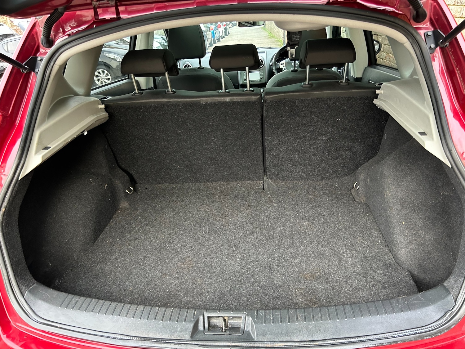 Used Nissan Qashqai 2011 for sale - 77593291: Photo 18