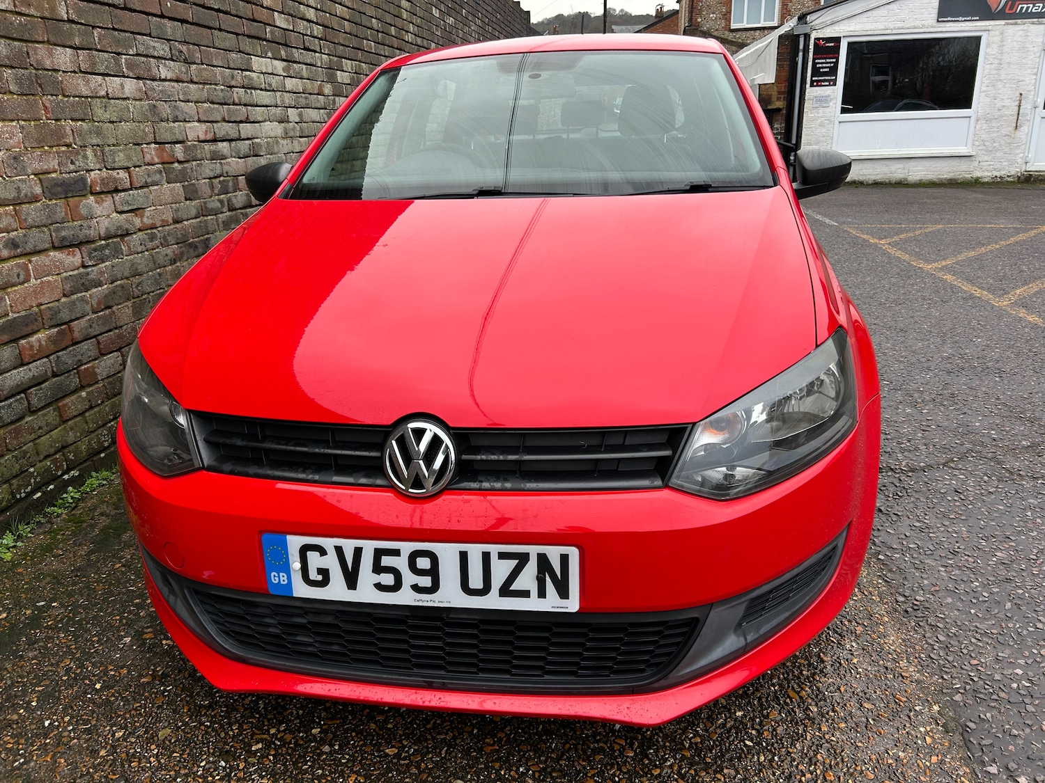 Used Volkswagen Polo 2010 for sale - 77460437: Photo 2