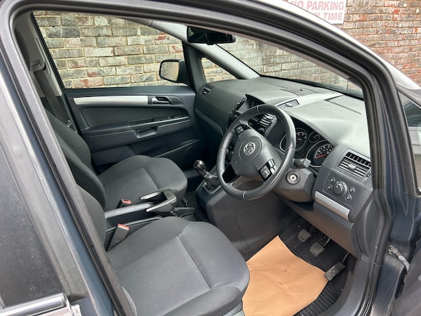 Used Vauxhall Zafira 2012 for sale - 76198137: Photo 10