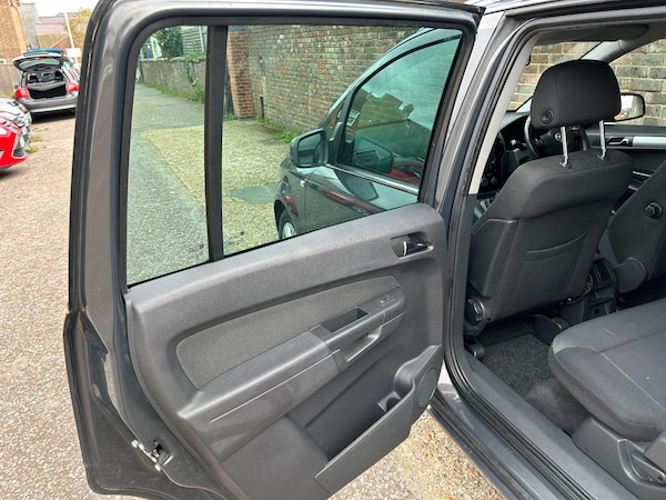 Used Vauxhall Zafira 2012 for sale - 76198137: Photo 15