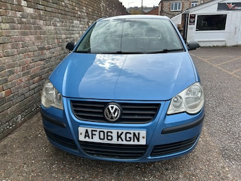 Used Volkswagen Polo 2006 for sale - 79305359: Photo