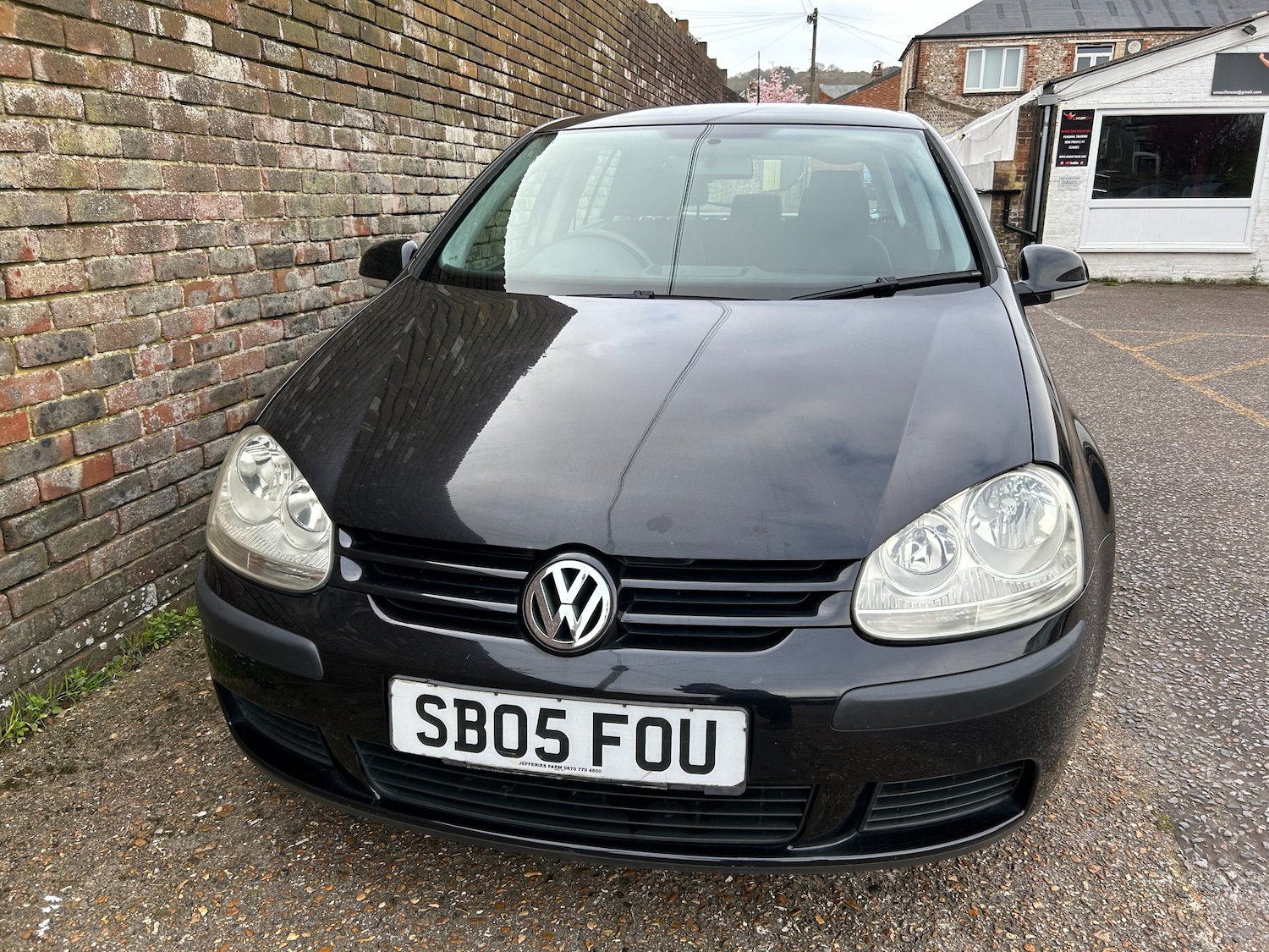 Used Volkswagen Golf 2005 for sale - 78078602: Photo 2