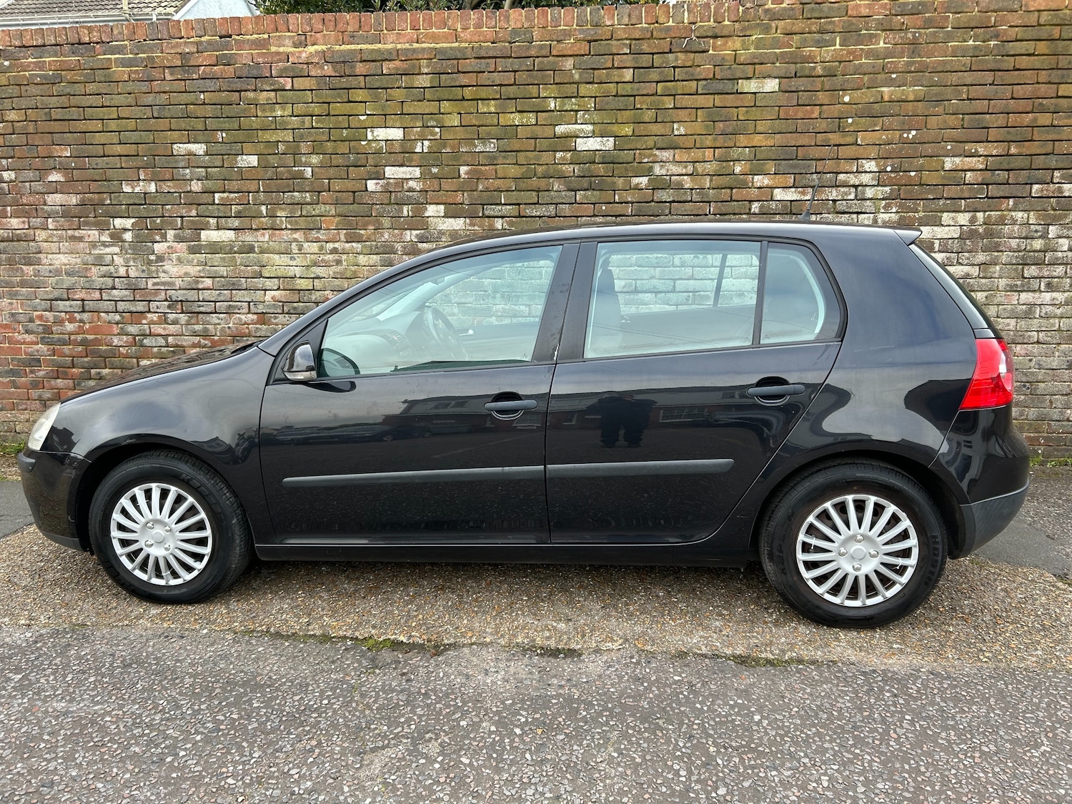 Used Volkswagen Golf 2005 for sale - 78078602: Photo 3