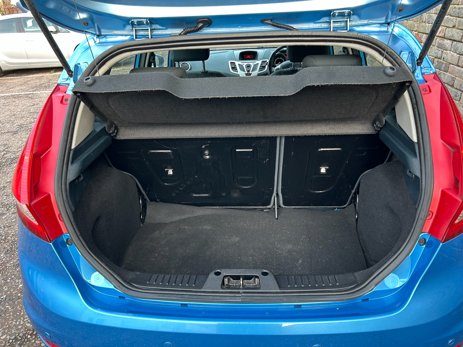 Used Ford Fiesta 2010 for sale - 77026686: Photo 18