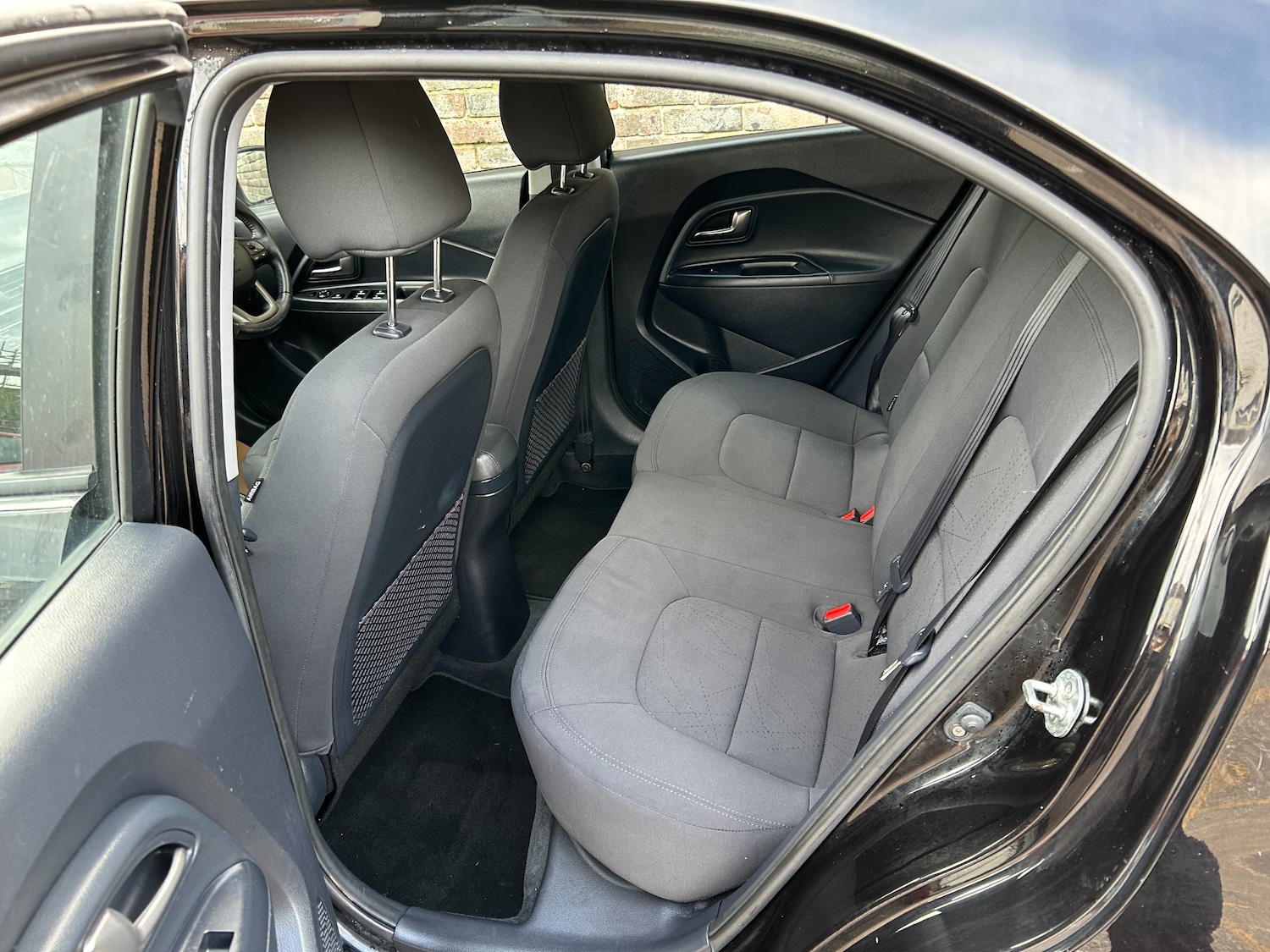 Used Kia Rio 2011 for sale - 76466249: Photo 17