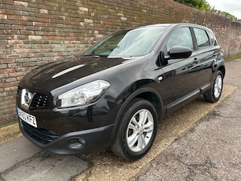 Nissan - Qashqai