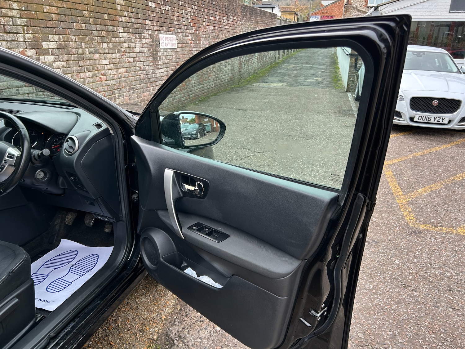 Used Nissan Qashqai 2010 for sale - 76663106: Photo 9