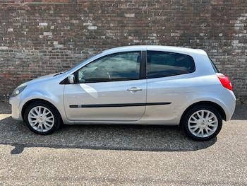 Used Renault Clio 2008 for sale - 79490148: Photo
