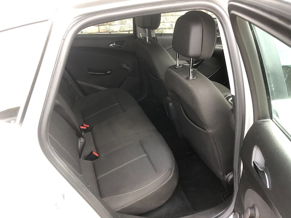 Used Vauxhall Astra 2015 for sale - 75643936: Photo 17