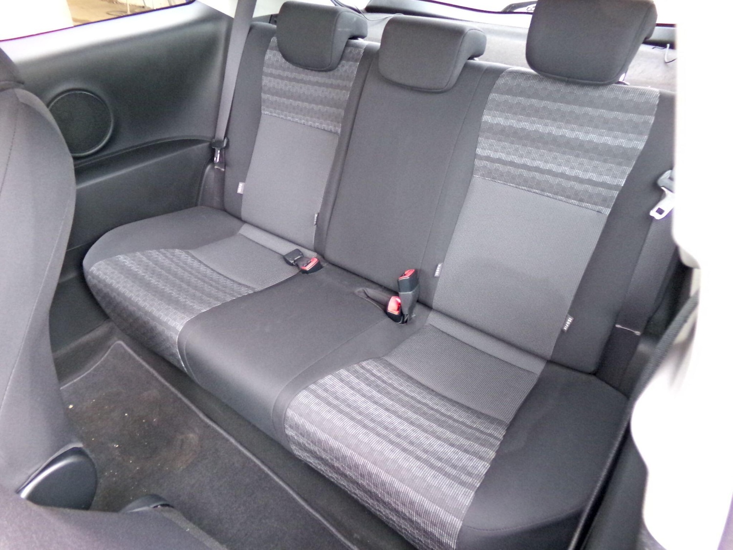 Used Toyota Yaris 2016 for sale - 77882180: Photo 18