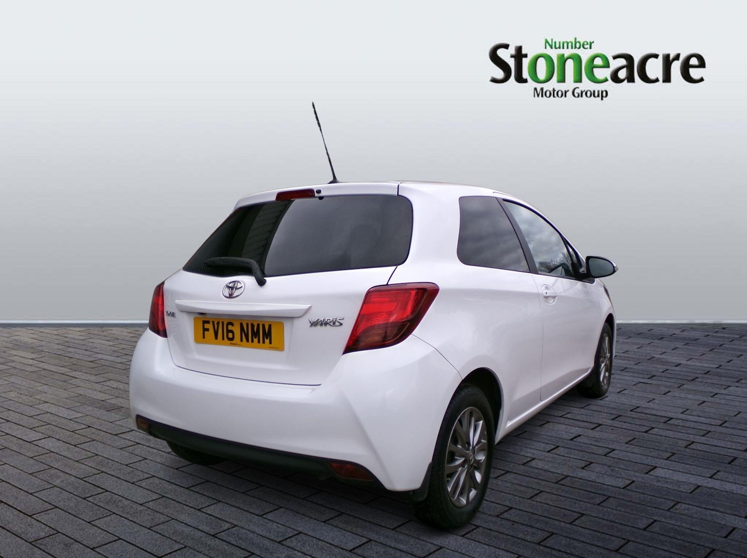 Used Toyota Yaris 2016 for sale - 77882180: Photo 3