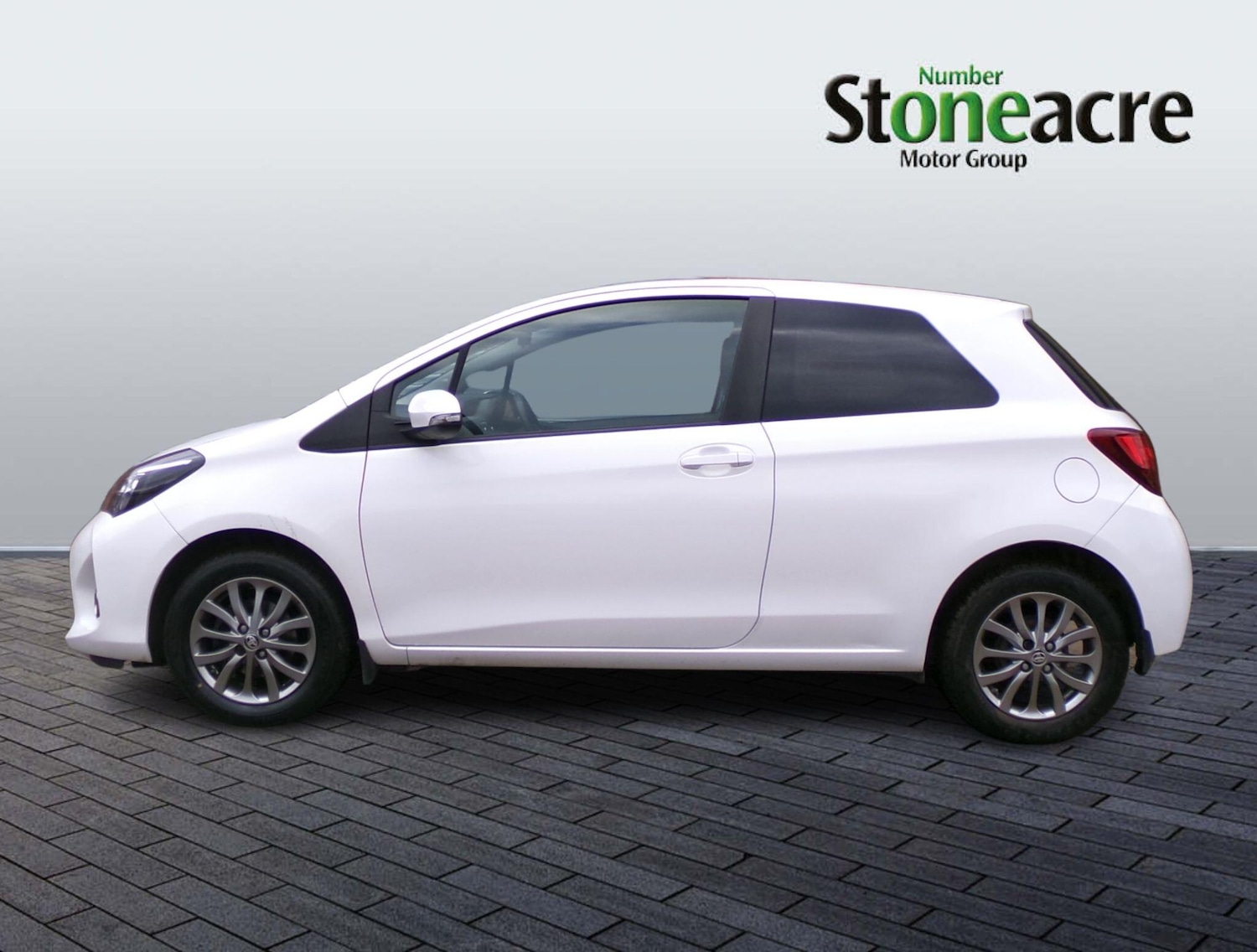 Used Toyota Yaris 2016 for sale - 77882180: Photo 6