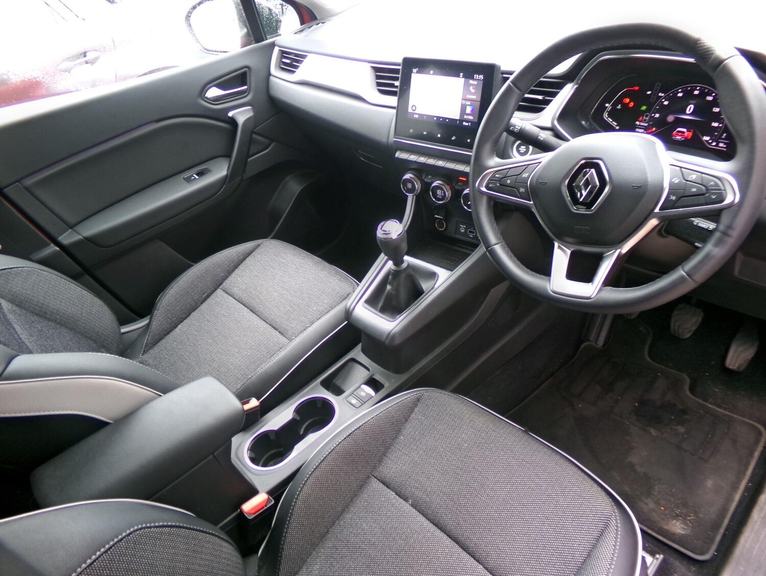 Used Renault Captur for sale - 78214481: Photo 11