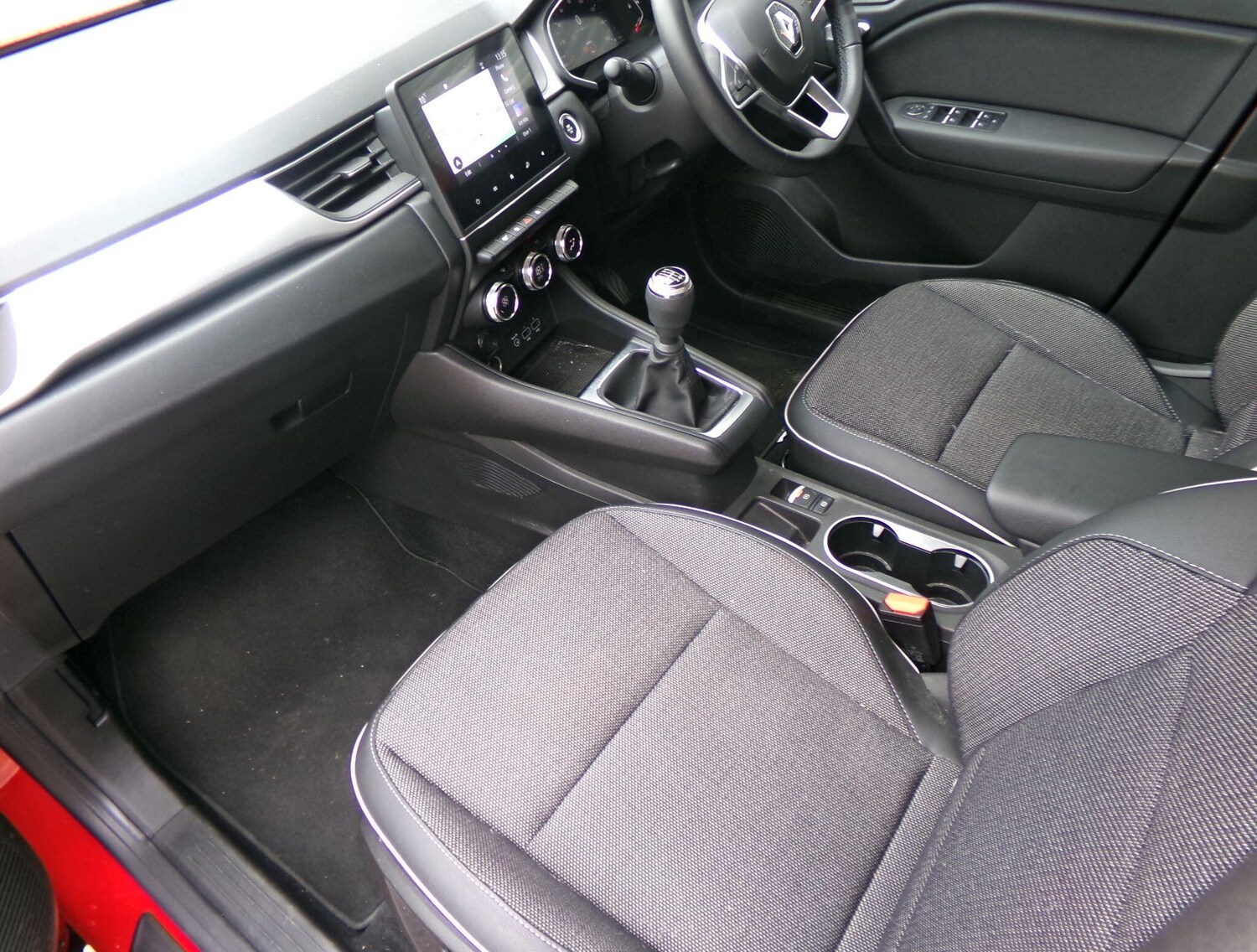 Used Renault Captur for sale - 78214481: Photo 13