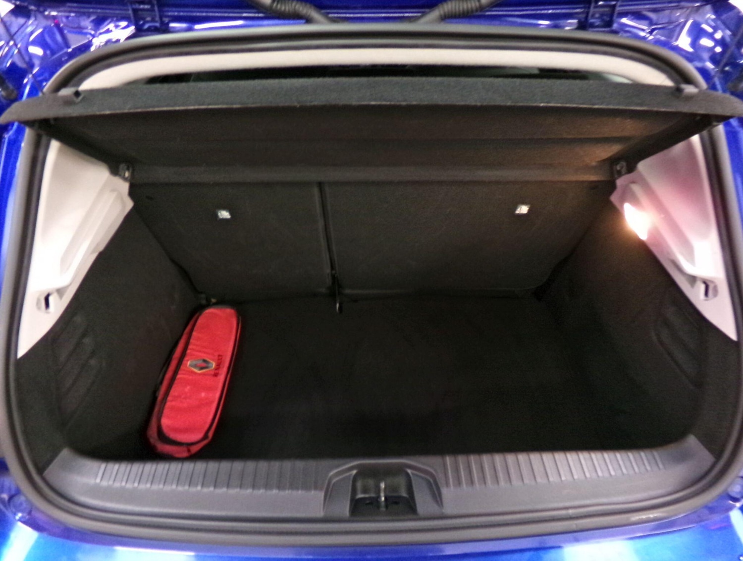 Used Renault Clio 2022 for sale - 76936178: Photo 10