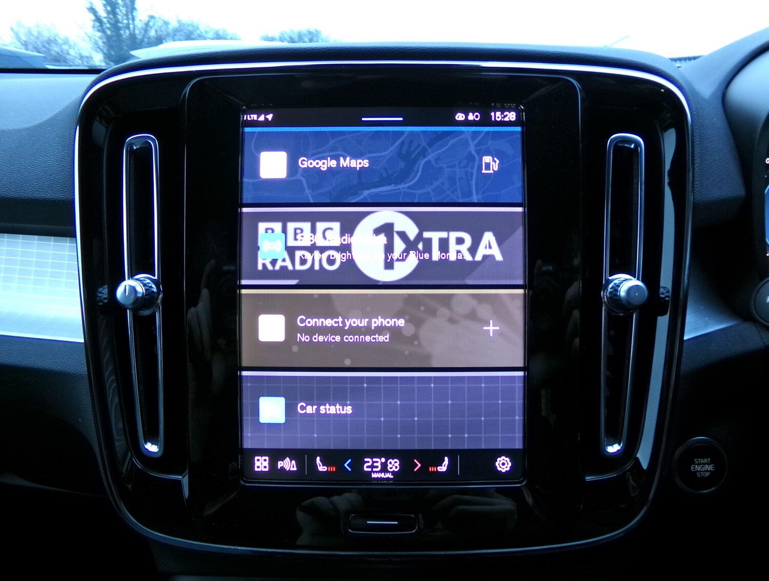 Used Volvo XC40 2023 for sale - 77358897: Photo 15