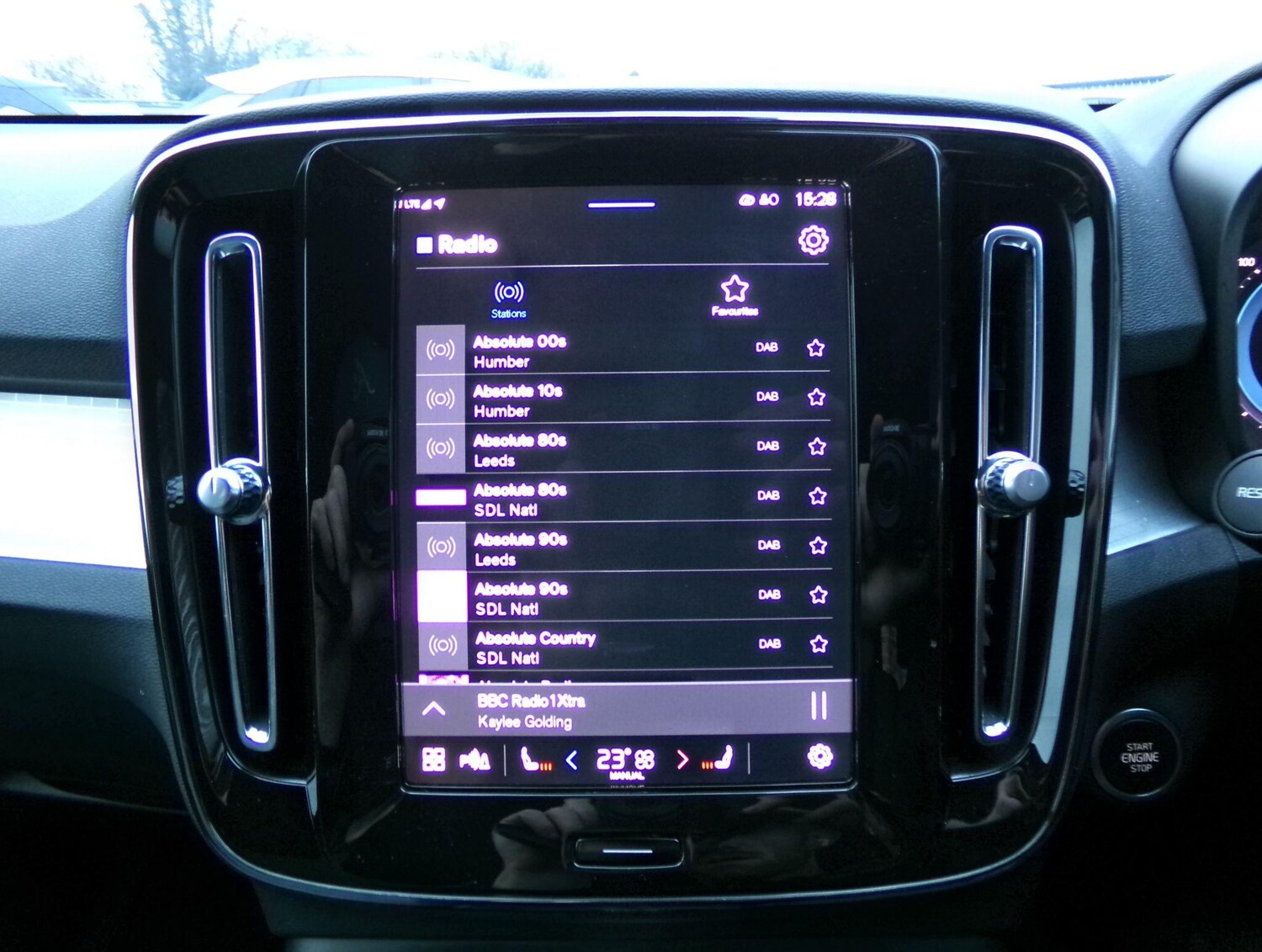 Used Volvo XC40 2023 for sale - 77358897: Photo 17