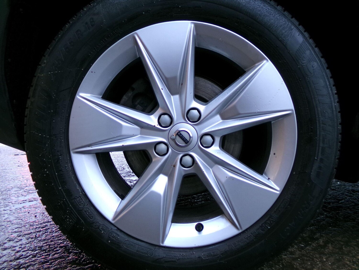 Used Volvo XC40 2023 for sale - 77358897: Photo 9