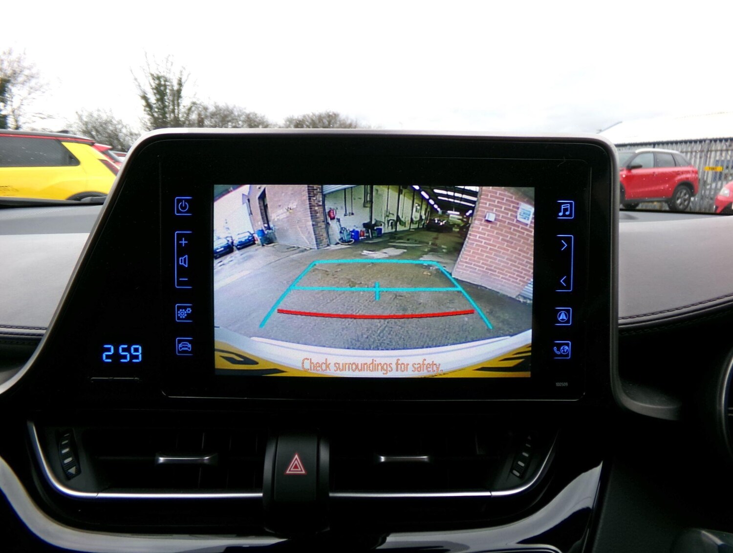 Used Toyota C-HR 2019 for sale - 77696578: Photo 17